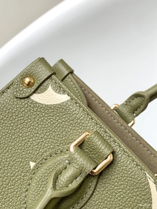 Frstbag ru VUITTON PM LOUIS ONTHEGO 0711